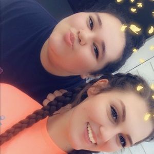 Meet your Posher, Crystal